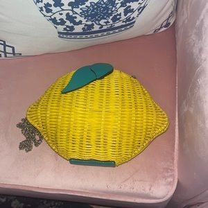 kate spade picnic perfect lemon wicker crossbody NWT